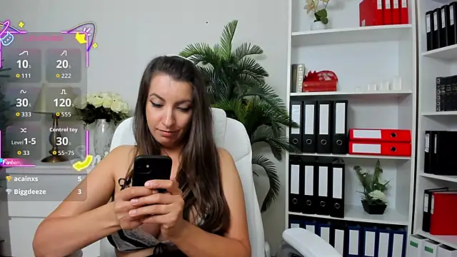 amayawest webcam
