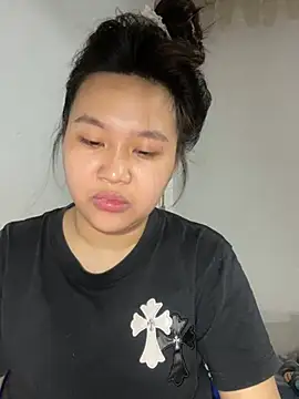Almira6868 webcam
