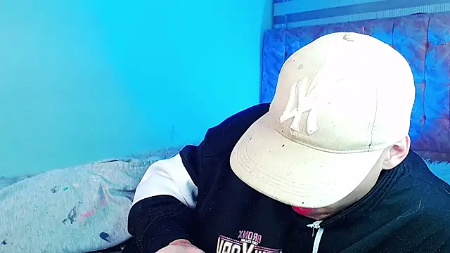 _justinmoon2 - _justinmoon2's free webcam - UK Sex Cams