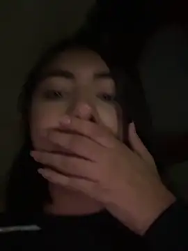 cherry_skinnyy_ webcam