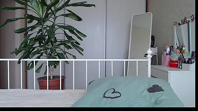 ShyEvaa live cam on StripChat