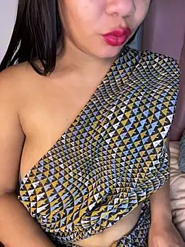 shara_queen1 live cam on StripChat