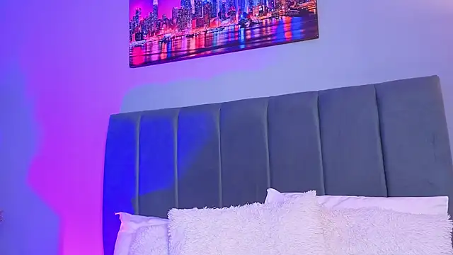 ninna_curly webcam