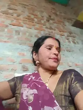 Nm_sanjna live cam on StripChat