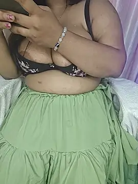 Curvy_Pooja live cam on StripChat