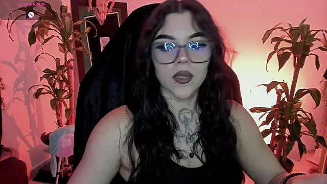MissCharlottte_18 webcam
