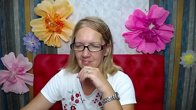 MelisaWorld live cam on StripChat