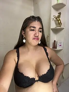 SexyFatHugeCock live cam on StripChat