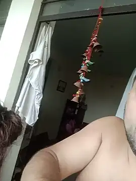 hot-punjabi-couple live cam on StripChat