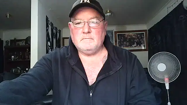 KINKYBLUEYES69 webcam