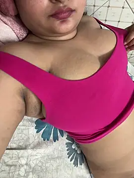 Curvy_Anaya webcam
