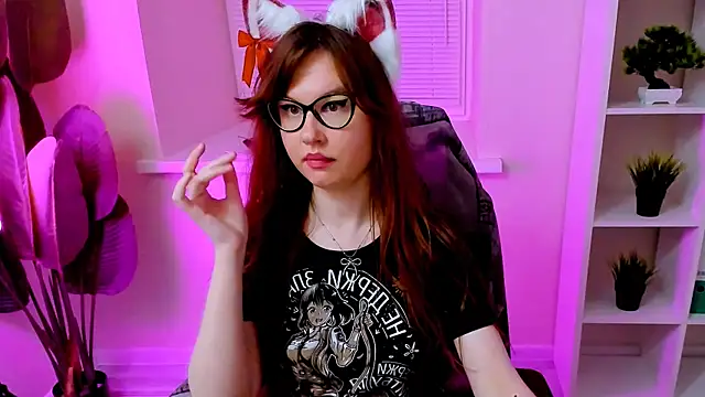 CarolGiggly webcam