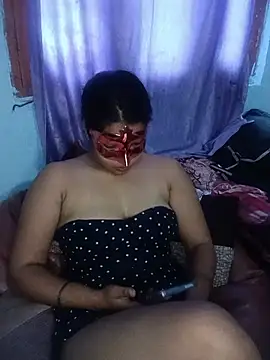 Komal_hot76