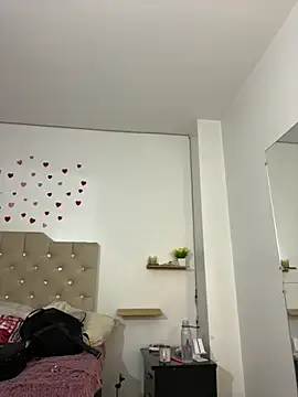 cherry_skinnyy_ webcam
