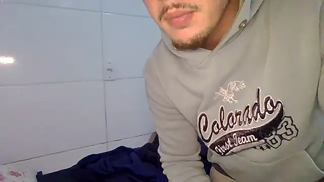 felipeperdoso (M twink) - gozar e experimentar o leite🔥🔥