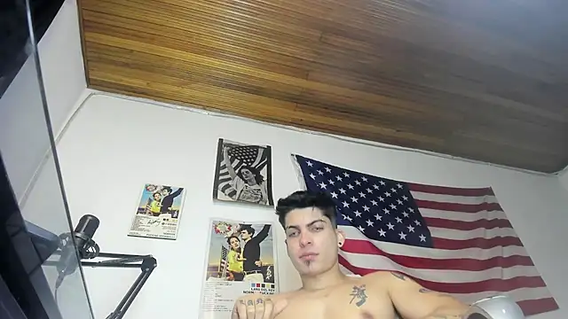 charlie_hotxxx webcam