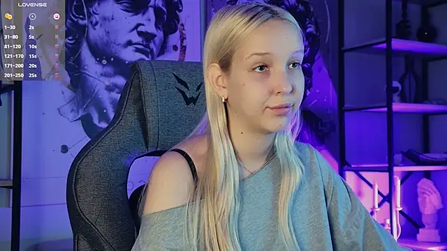 MaoqiBeverly live cam on StripChat