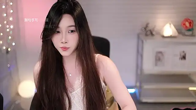 SleepArtist live cam on StripChat