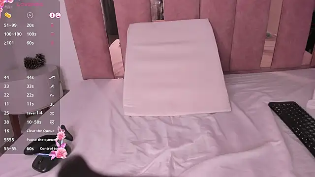 sweetniite live cam on StripChat