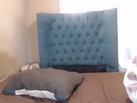 EbonyEssence webcam