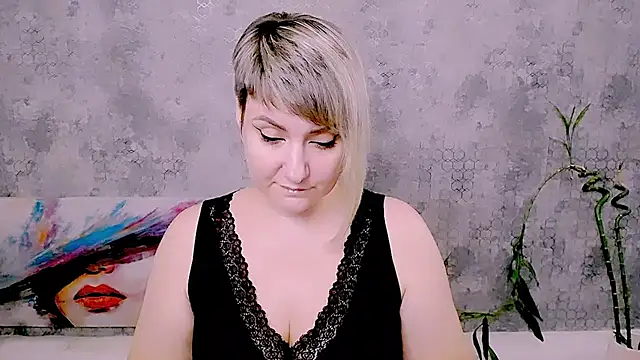 Djullia live cam on StripChat
