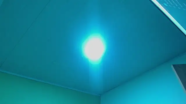 avaleri_cherry webcam