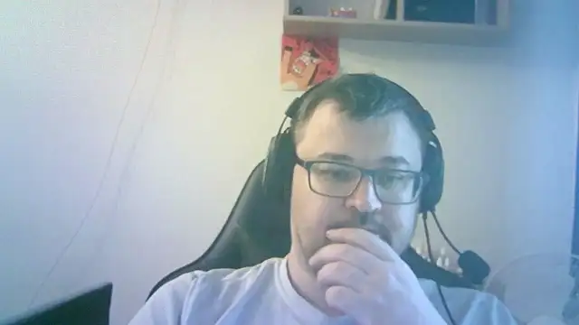 SirAbuser webcam