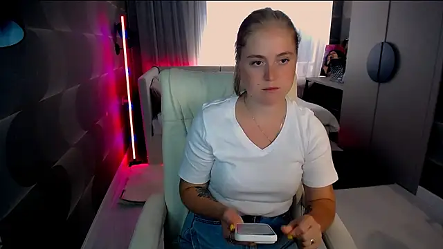 Kate_Moan webcam
