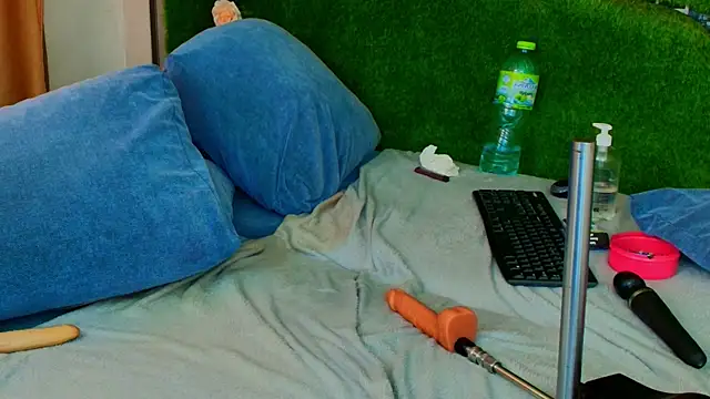 AmmyFlirty webcam