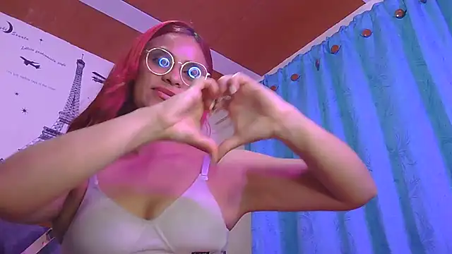 tinny_emiily webcam