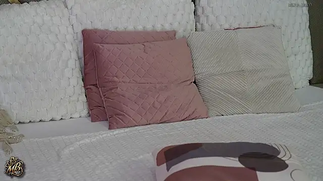 Mishelle-Brizo webcam