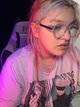Sophia_Weest99 webcam