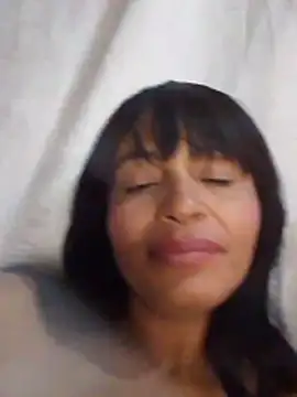 Lia_Phone_ webcam