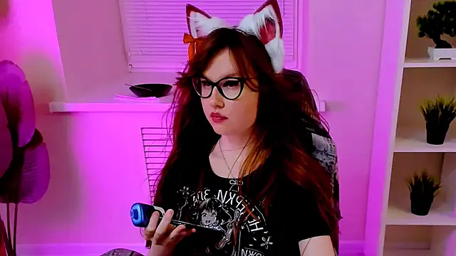 CarolGiggly webcam
