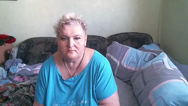 Lana555 live cam on StripChat