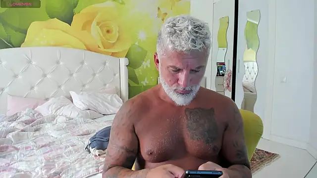blowmyxxl (Ask my age) - Notice: ⭐  Cum) ⭐   Show!