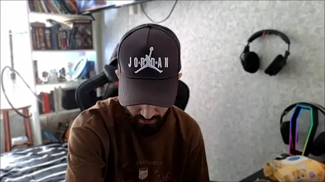 _Serious_Man webcam