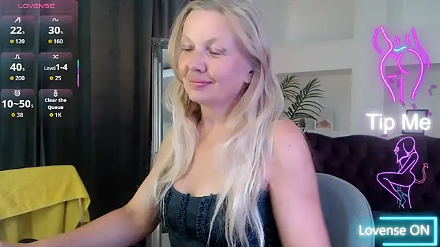 NicoletteRose_ webcam