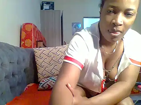 Chiky_Nurse webcam