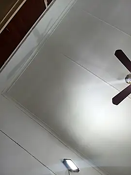 BlondieBitch webcam