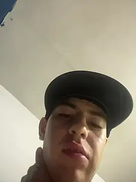 Alanjimenezz live cam on StripChat