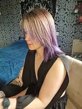 LazyTanukii webcam