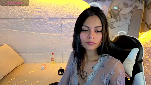 Tamy_b_ live cam on StripChat