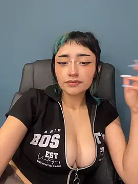 baby_akuma_ live cam on StripChat