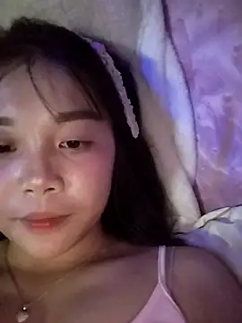 Baa-bee22 live cam on StripChat