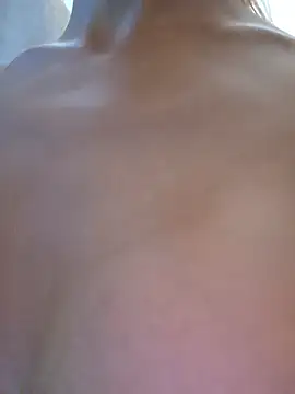 kylie_blck's live room