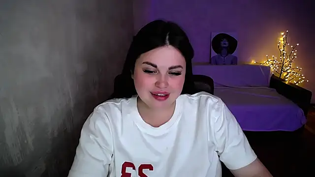 Emily_Mo webcam