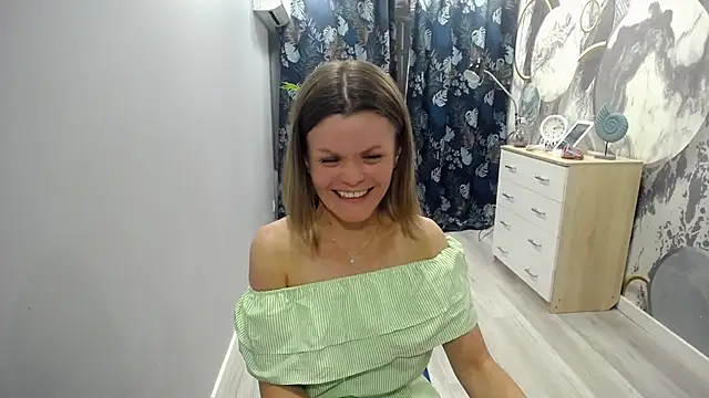 wild_temptation_ webcam