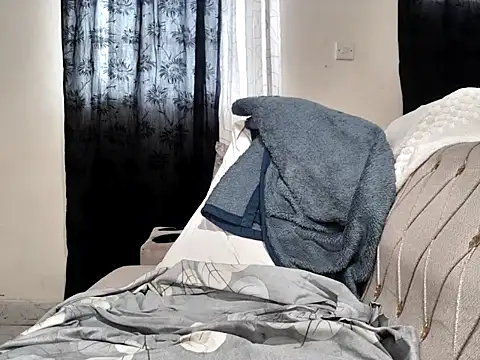 sexyleah25