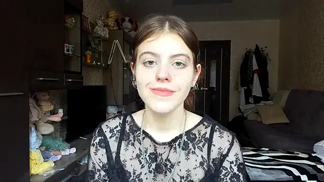 BuzzingRaid live cam on StripChat